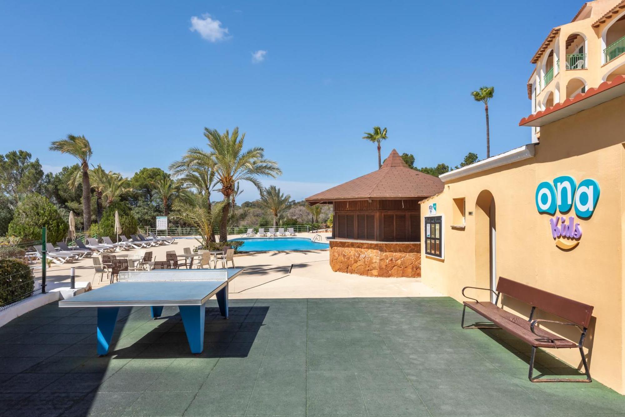 Aparthotel Ona Cala Pi Club Екстер'єр фото