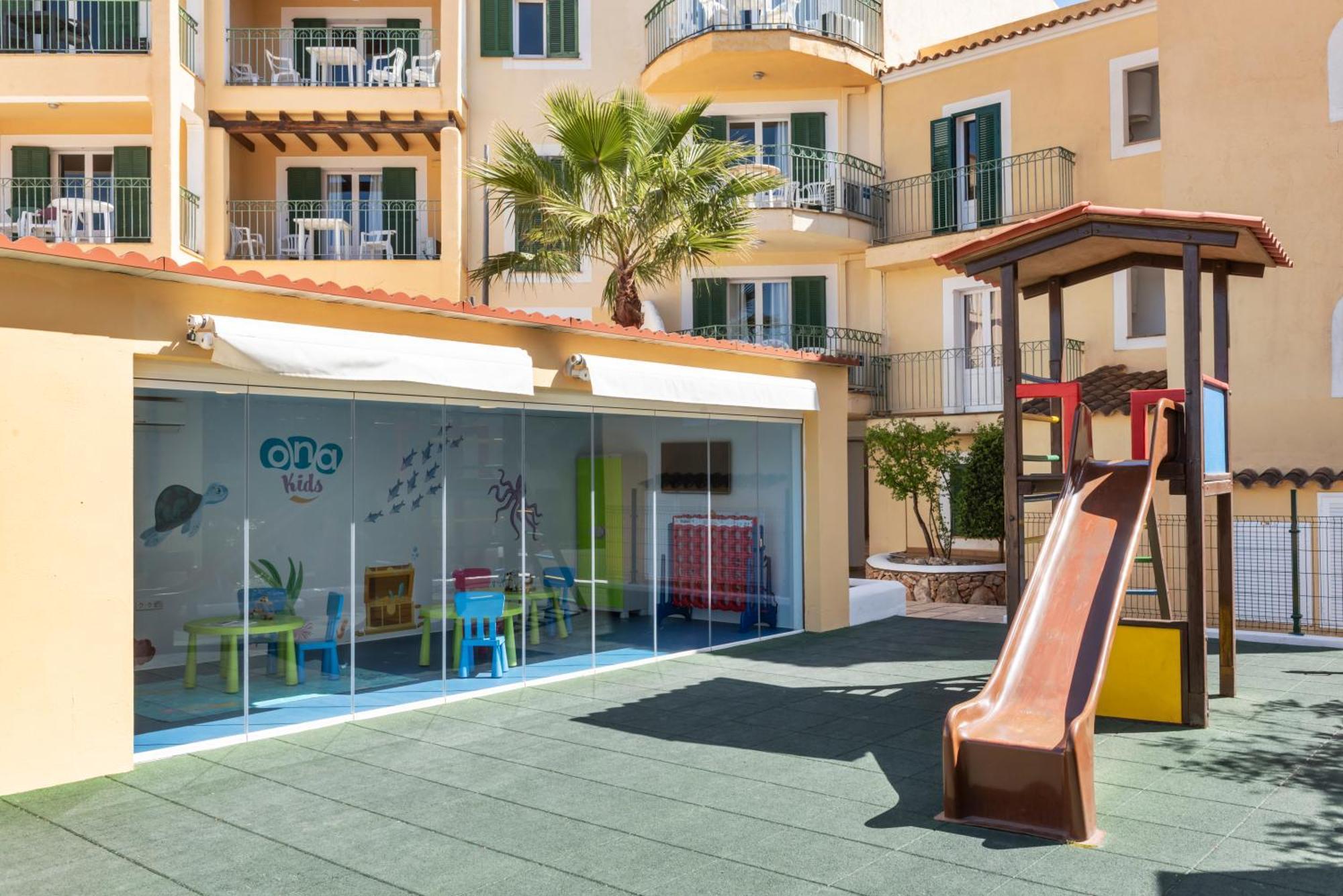 Aparthotel Ona Cala Pi Club Екстер'єр фото