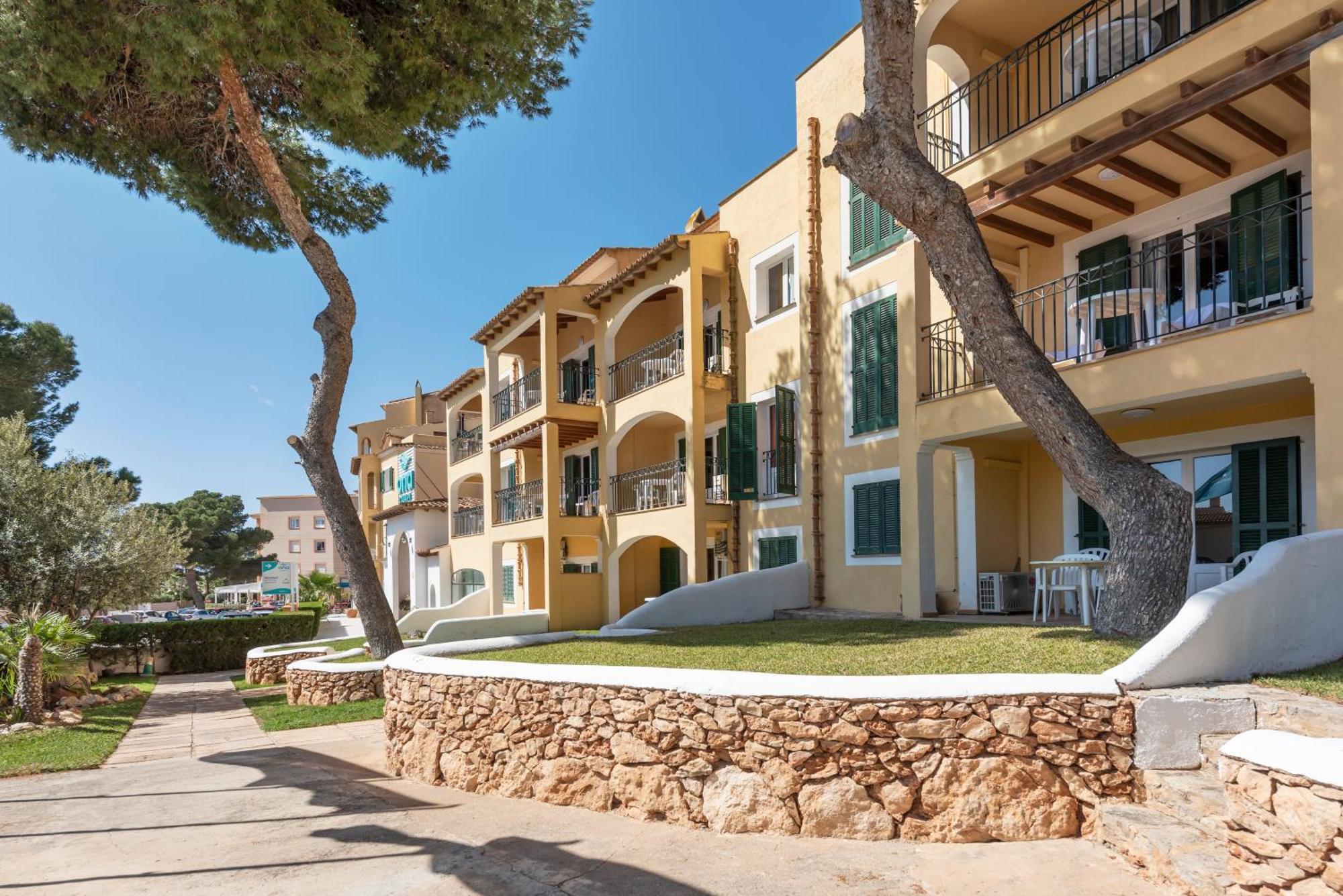 Aparthotel Ona Cala Pi Club Екстер'єр фото